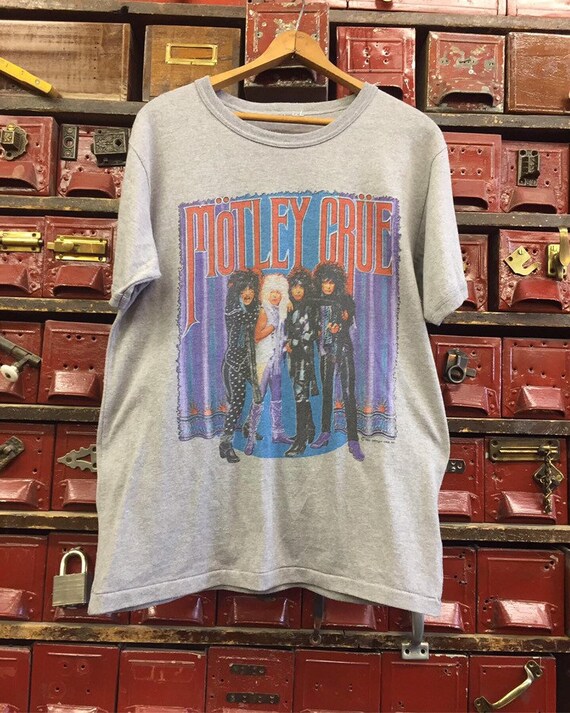 1985 Motley Crue “Theatre’s Of Pain” Canada Tour