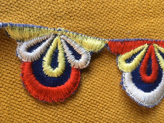 ANCIEN GALON vintage petits plis et plumetis & ANTIQUE TRIM