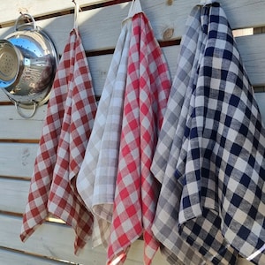 Gingham linen towel, plaid linen tea towel, linen farmhouse kitchen towel, buffalo checked linen hand towel, gingham checkered linen towel