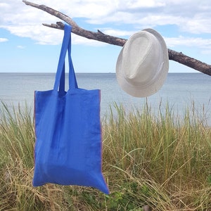 Linen tote bag, blue reversible linen tote bag, shopping bag, zero waste grocery bag, shopper tote bag, market bag, linen beach tote bag image 2