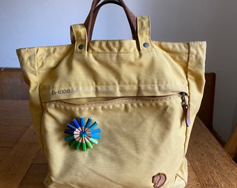 Pin, pin, brooch, pencils, green, rainbow, colorful, crayons