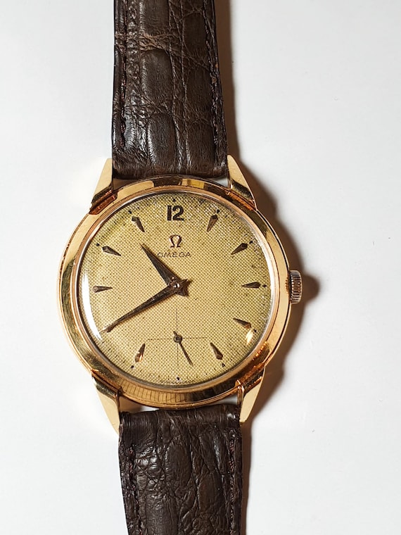 OMEGA Men's 18K Gold cal. 265 Dress Watch - vintage S… - Gem