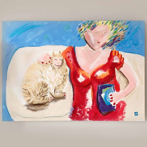 Bild Katze mit Frau Frauchen und Haustier zuhause gemütlich Sofa Rot Blau Fingernägel Kleid Moderne Malerei Gemälde Unikat Atelier Kunst