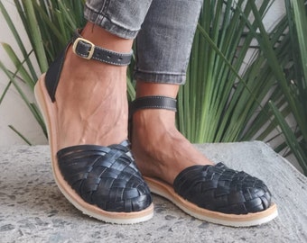 Black Huarache Sandal ~ All Sizes Boho- Hippie Vintage ~ Mexican Style ~ Colorful Leather ~ Mexican Huaraches ~ Ankle Strap Sandal