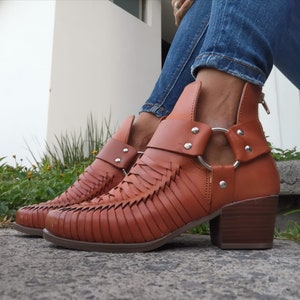 Enkellaarsjes ~ Boho- dameslaarzen alle maten ~ Mexicaanse stijl ~ Kleurrijk leer ~ Mexicaanse laarzen ~ Enkellaarsjes
