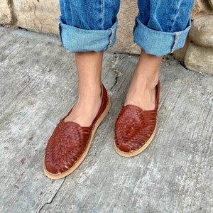 Huarache Sandals Women ~ All Sizes ~ Boho Shoes - Hippie Vintage ~ Mexican Style ~ Mexican Huaraches ~ Mexican Leather Shoes
