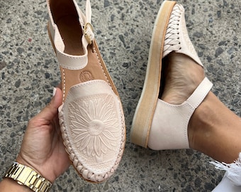 Handmade Leather Huarache Sandals – Mexican Boho Buckle Shoes