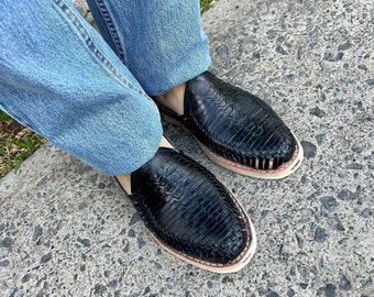 Sandales Huarache pour hommes ~ Vintage bohème-hippie toutes tailles ~ Style mexicain ~ Cuir coloré ~ Huaraches mexicaines ~ Chaussures ~ Chaussures en cuir