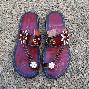 Huarache Sandal ~ All Sizes Boho- Hippie Vintage ~ Mexican Style ~ Colorful Leather ~ Mexican Huaraches