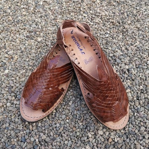 Mens Huarache Sandal ~ All Sizes Boho- Hippie Vintage ~ Mexican Style ~ Colorful Leather ~ Mexican Huaraches ~ Shoes  ~ Shoes  Leather