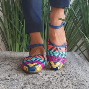 Huarache Sandal ~ All Sizes Boho- Hippie Vintage ~ Mexican Style ~ Colorful Leather ~ Mexican Huaraches ~ Ankle Strap Sandal