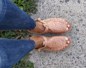 vintage huaraches