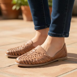 Handmade Leather Huarache Sandal – Tan Mexican Style Summer Shoes image 1