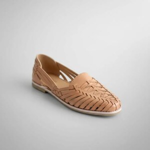 Handmade Leather Huarache Sandal – Tan Mexican Style Summer Shoes image 10
