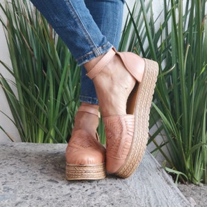 Huarache Sandale ~ Alle Größen Boho- Hippie Vintage ~ Mexican Style ~ Buntes Leder ~ Mexikanische Huaraches ~ Knöchelriemen-Sandale ~ Sommerschuhe