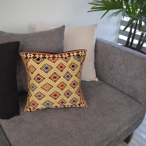 Mexican Embroidered Pillow ~ Colorful Handmade Pillow ~ Throw Pillow ~ Pillow Cover ~ Mexican Decor ~ Chiapas Pillow ~ Cushion ~ Home Décor