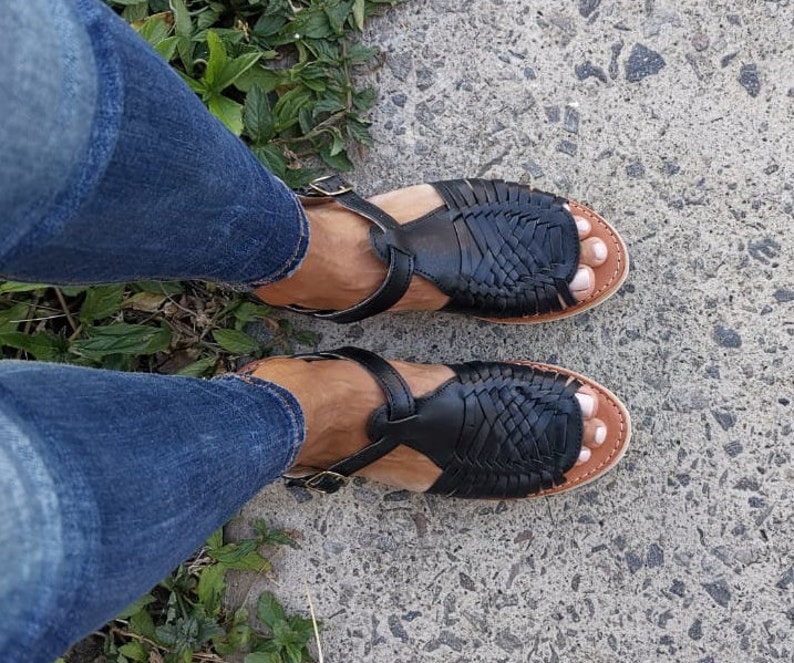 Huarache Sandal ~ All Sizes Boho- Hippie Vintage ~ Mexican Style ~ Colorful Leather ~ Mexican Huaraches 