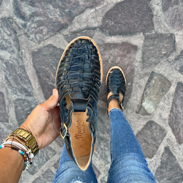 Huarache Sandal ~ All Sizes Boho- Hippie Vintage ~ Mexican Style ~ Black Leather ~ Mexican Huaraches