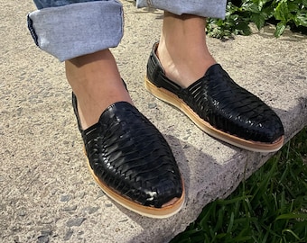 Mens Huarache Sandal ~ All Sizes Boho- Hippie Vintage ~ Mexican Style ~ Colorful Leather ~ Mexican Huaraches ~ Shoes  ~ Shoes  Leather