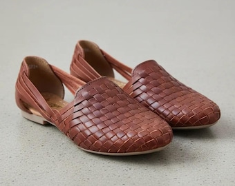 Huarache Sandal ~ All Sizes Boho- Hippie Vintage ~ Mexican Style ~ Colorful Leather ~ Mexican Huaraches  ~ Summer Shoes