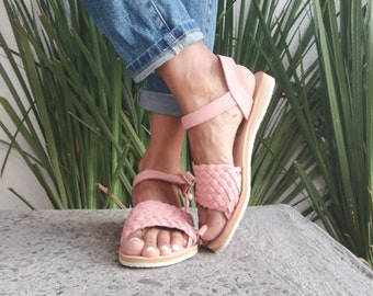 Pink Huarache Sandal ~ All Sizes Boho- Hippie Vintage ~ Mexican Style ~ Colorful Leather ~ Mexican Huaraches