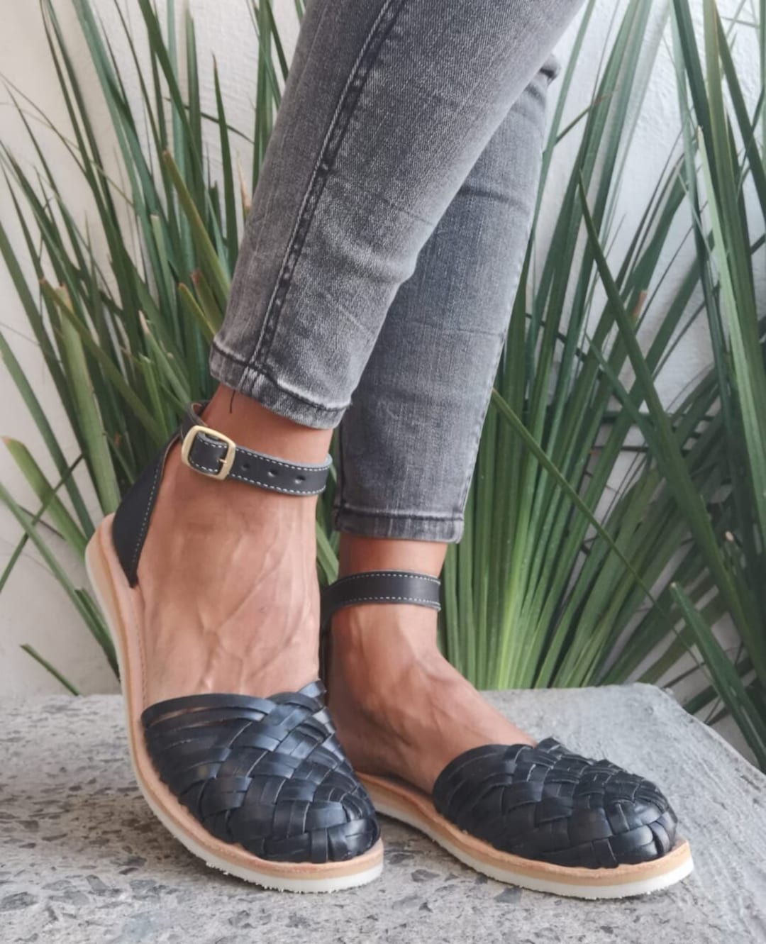 Black Huarache Sandal All Sizes Boho Hippie Vintage Mexican Style Colorful Leather Mexican Huaraches Ankle Strap Sandal Etsy UK