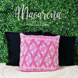 Mexican Embroidered Pillow ~ Colorful Handmade Pillow ~ Throw Pillow ~ Pillow Cover ~ Mexican Decor ~ Chiapas Pillow ~ Cushion ~ Home Décor