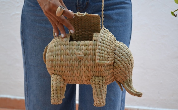 Woven Elephant Palm Bag Palm Bag Animal Shape Palm Elephant
