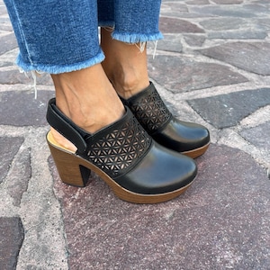 Huarache Sandal for Women ~ Handmade Leather Summer Chunky Sandal- Hippie Vintage ~  Mexican Leather Sandal ~ All Sizes