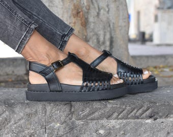 Huarache Sandal ~ All Sizes Boho- Hippie Vintage ~ Mexican Style ~ Colorful Leather ~ Mexican Huaraches ~ Ankle Strap Sandal