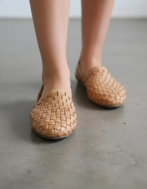 Handmade Leather Huarache Sandals – Mexican Woven Summer Shoes