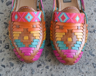 Huarache Sandal ~ All Sizes Boho- Hippie Vintage ~ Mexican Style ~ Colorful Leather ~ Mexican Huaraches