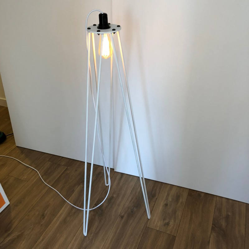 lampadaire Nu Hairpinlamp