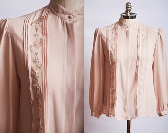 prairie blouse 1980s light taupe beige color silky light weight blouse with tie and buttons cowgirl western