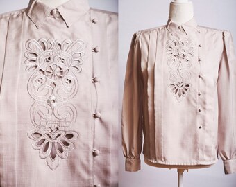 prairie blouse 1980s light taupe beige color silky light weight blouse with tie and buttons cowgirl western