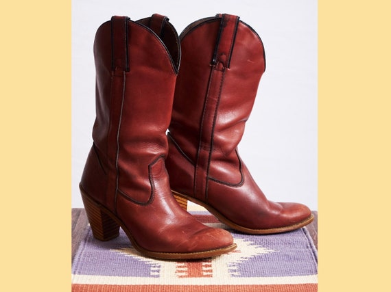 Vintage 80s heeled leather boots cowboy capezio bo
