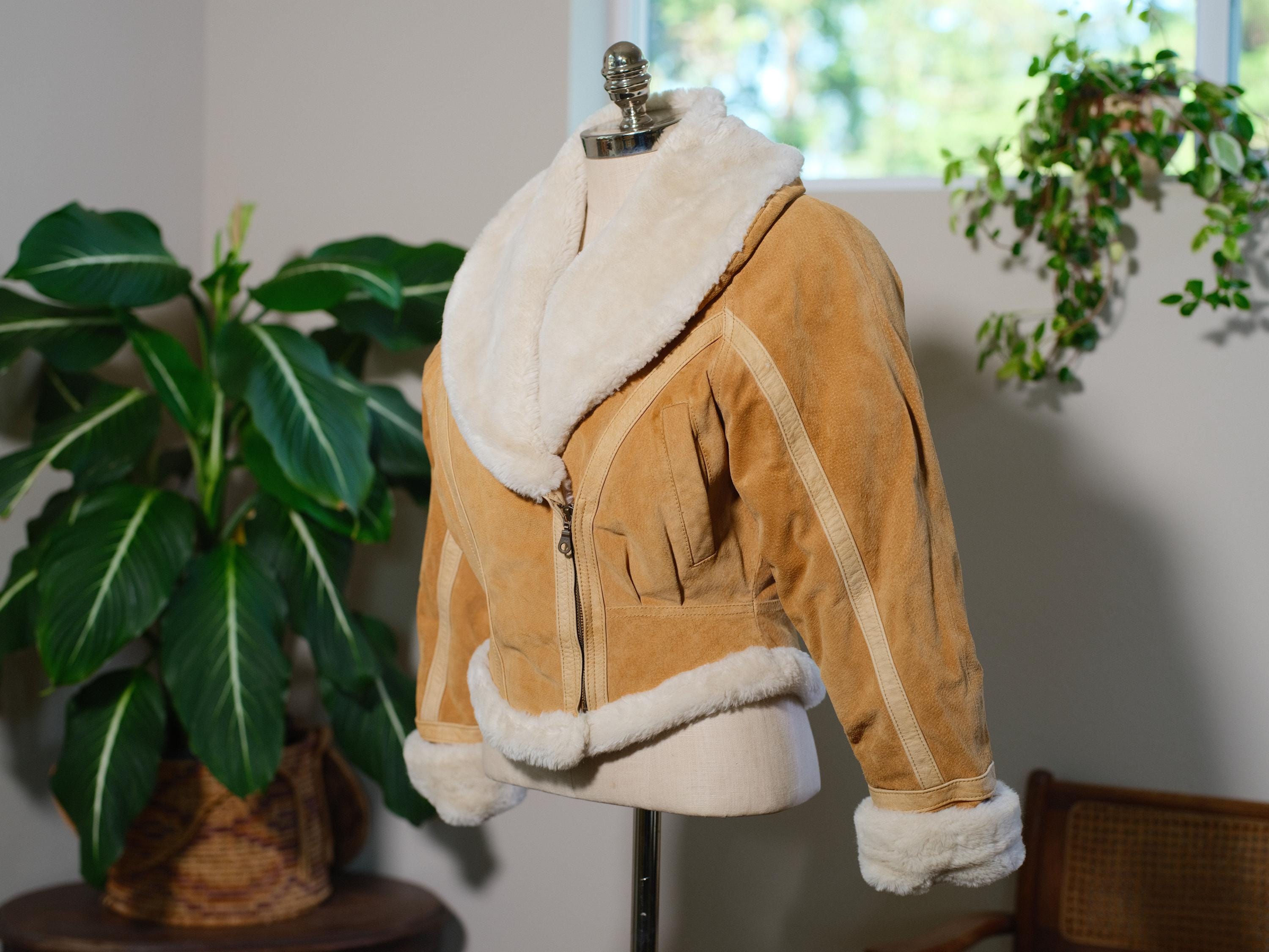 Vintage 80s 90s Wilson Leather Adventure Bound Faux Fur Shearling