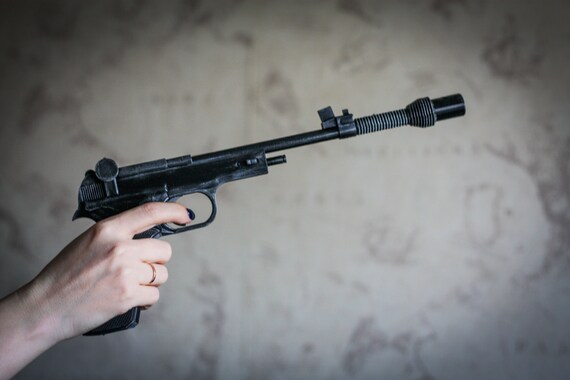 princess leia's blaster