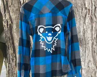 Grateful dead bear flannel, women’s small, plaid flannel, deadhead, rock band, music, band shirt,