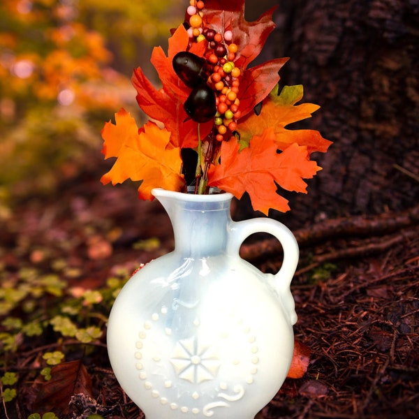 Fall Oak Leaf Pick With Acorns and Berries 9 Inch