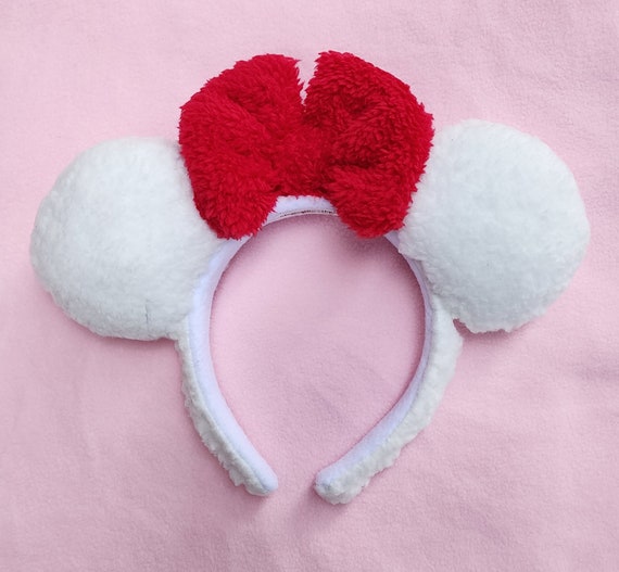 Cuddly White Sherpa With a Red Bow Mouse Ears - Etsy display picture 1
