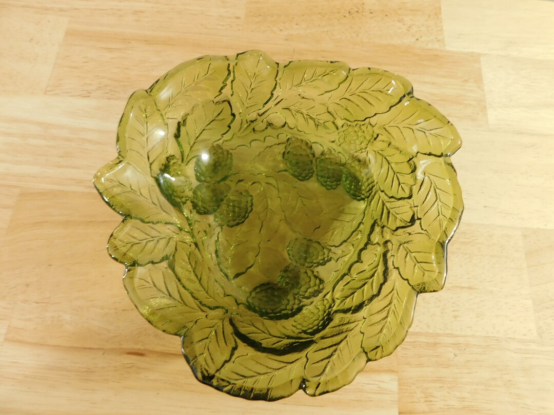 Vintage Green Candy Dish Indiana Glass Loganberry 606 9 bowl 1960s 1970s Altar Offering Plate
