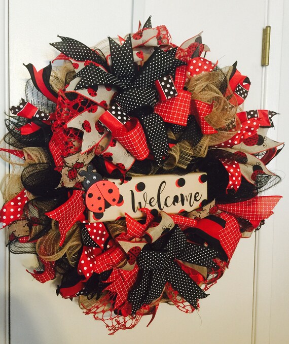Welcome Wreath Ladybug Wreath for the Front Door Porch Decor Ladybug Garden Shed Decor Ladybug Collector gift Everyday Farmhouse Wreath