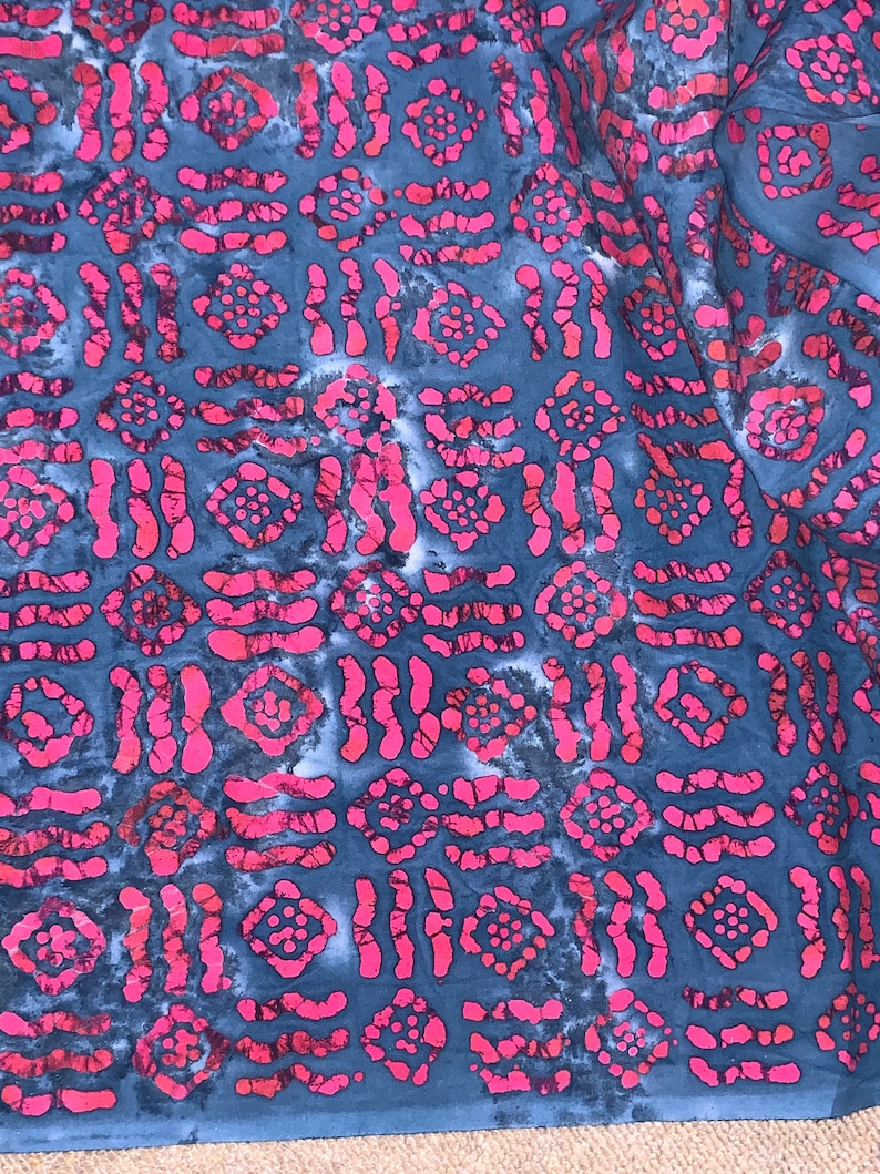 1 Meter navy pink batik tye /& dye 100/% Cotton fabric 45\u201d wide price 1 meter,