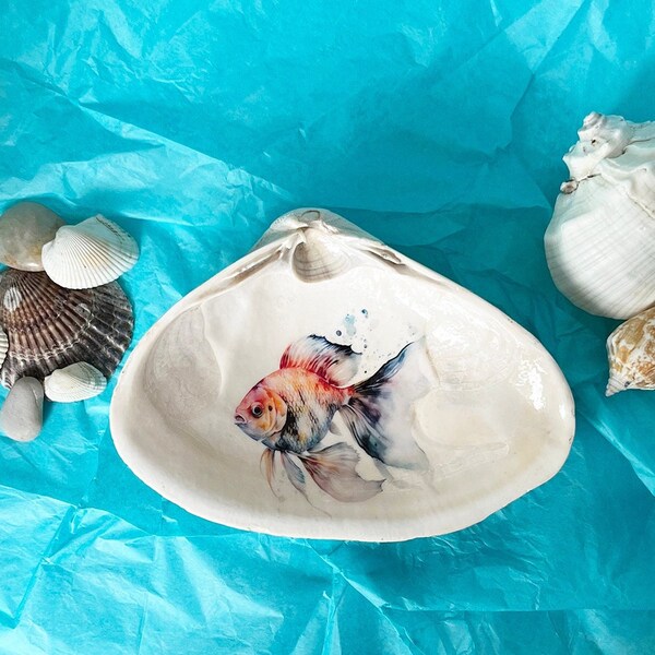 Fish Clam Shell, Trinket Ring Dish, Jewelry Dish, Handmade Dish, Fish Art, Beach House Decor, Coastal Decor, Beach House, Gift for Mom,