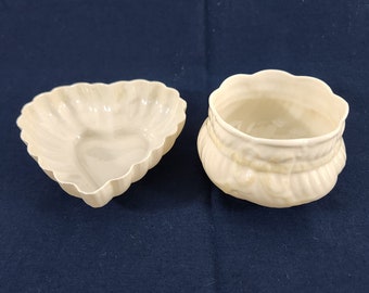 Belleek Set 1946-55 Scalloped Heart Dish + Swirl Open Sugar Bowl - 4th Mark - Ireland - (1st Green Mark)