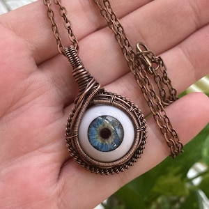AWAKENING EYE PENDANT// Blue Eye// Wire Wrapped Jewelry// Oddity Jewelry// Eye Necklace// Eye Pendant//Evil Eye// Third Eye//Spooky Jewelry