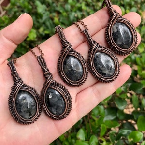 LARVIKITE PENDANT// Wire Wrapped Larvikite Pendant// Black Labradorite Pendant// Larvikite Necklace// Larvikite Jewelry