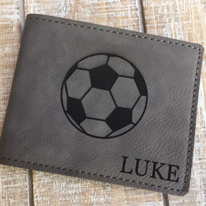 Regalo para adolescentes, regalos de fútbol, billeteras para jóvenes, billetera para adolescentes, regalo personalizado para novios, billetera de cuero sintético.