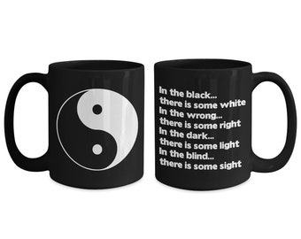 Taza De Cerámica Yin Yang 330 Ml - Color Negro Con Asa E Interior Negro